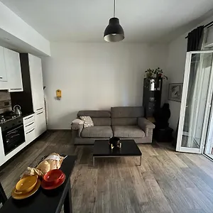 Appartamento La Casa Di Carlotta, Roma